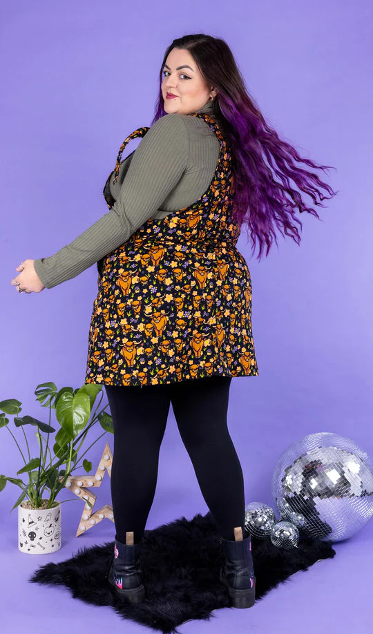 Highland Cows Stretch Twill Pinafore Dress - Run & Fly
