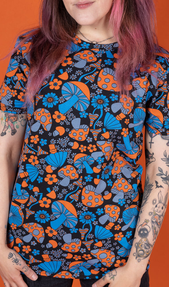 Magic Mushroom Short Sleeve T-Shirt - Run & Fly