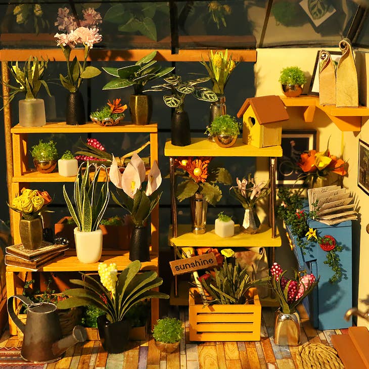 DIY Miniature House Kit: Cathy's Flower House - Hands Craft