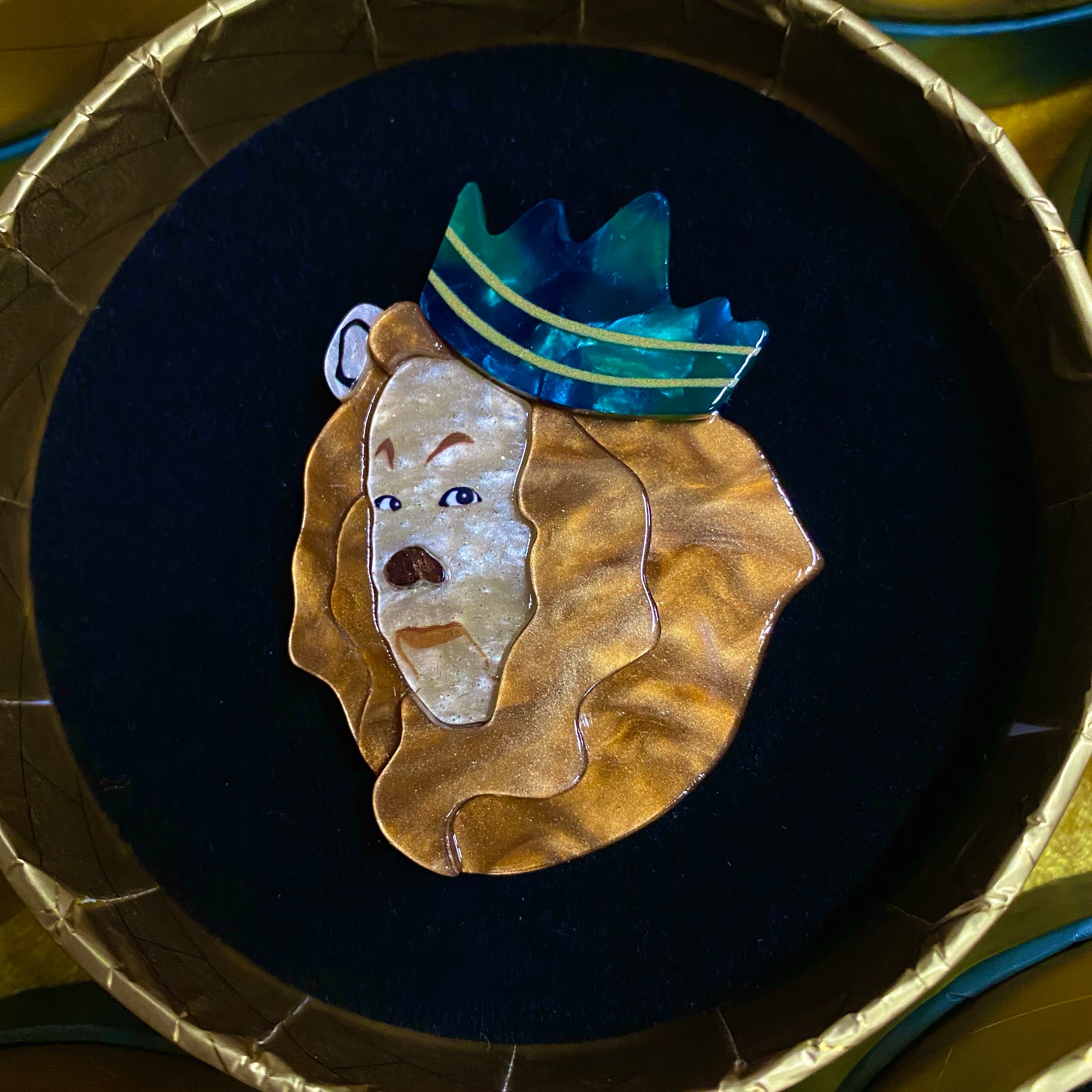 The Cowardly Lion Brooch - Erstwilder Wizard of Oz