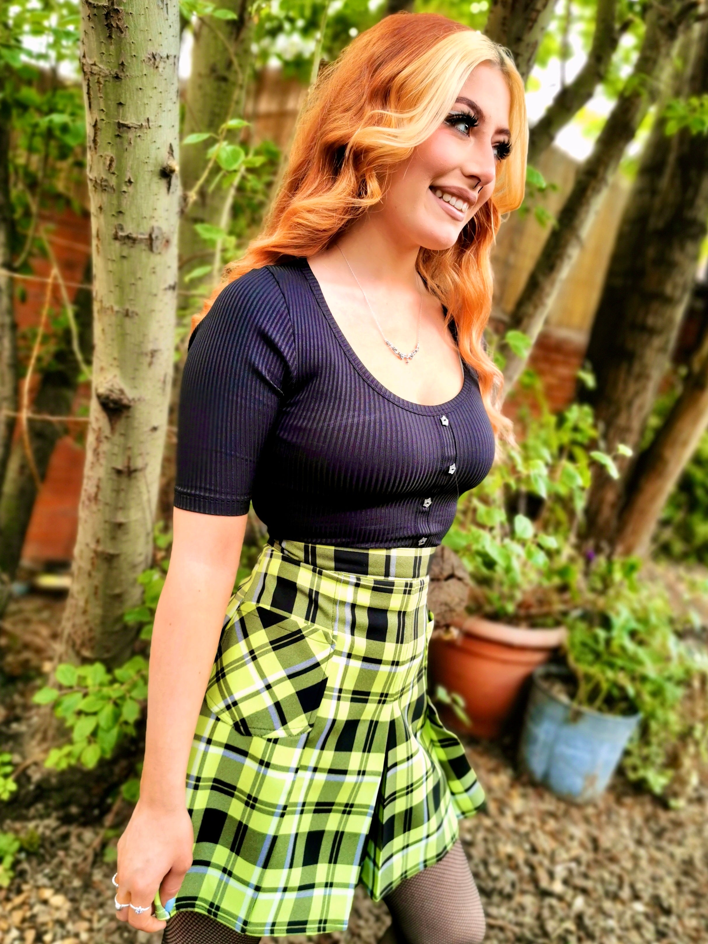 Black Jennifer Top - Hell Bunny