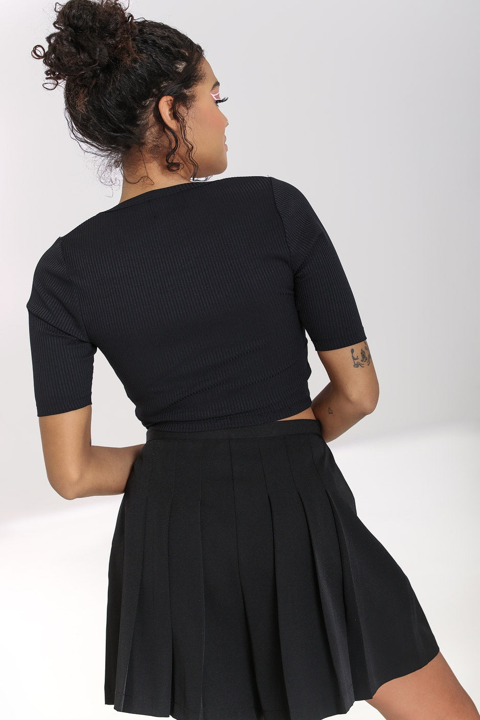 Black Jennifer Top - Hell Bunny
