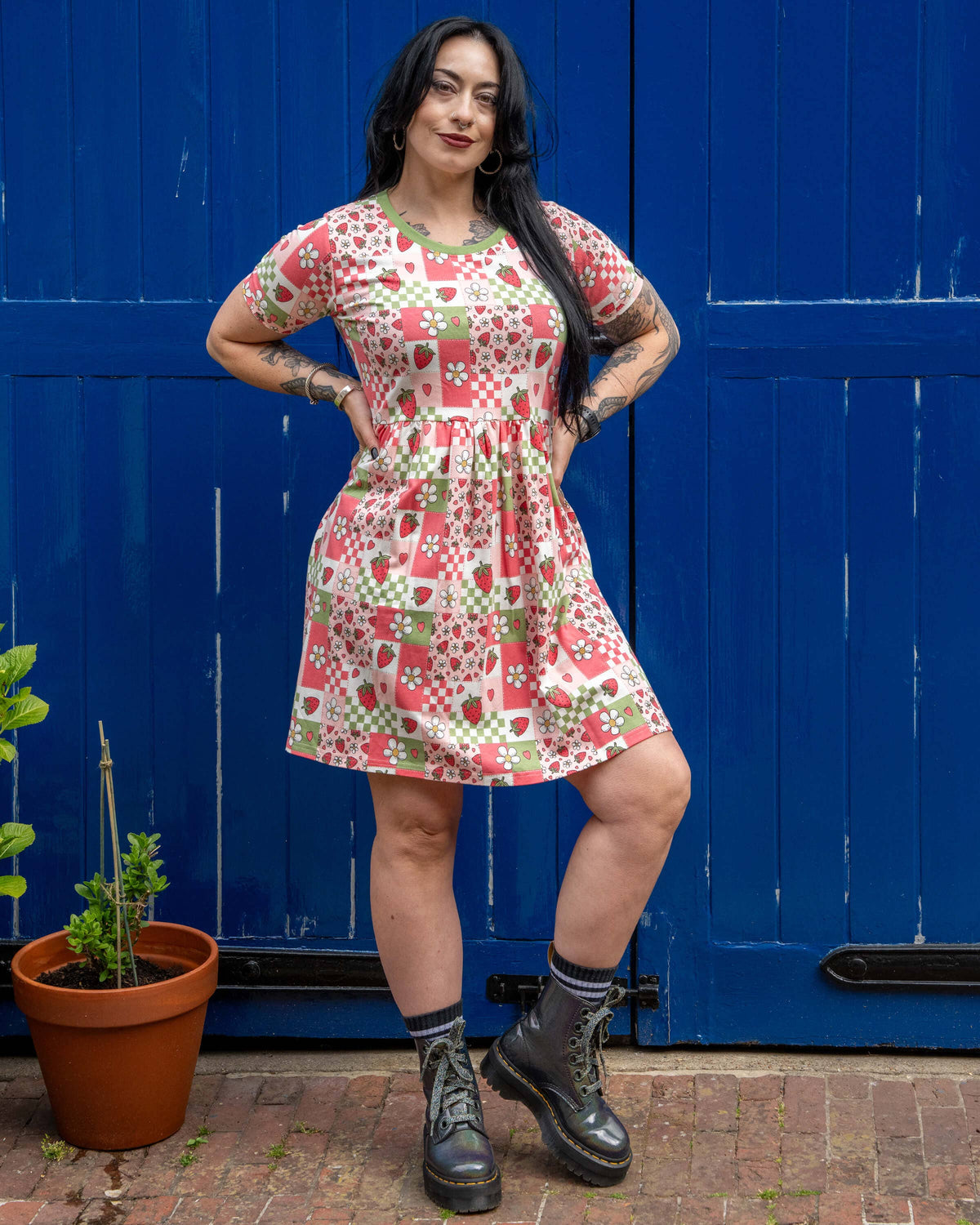 Strawberry Picnic Stretch Smock Dress - Rebel Romance
