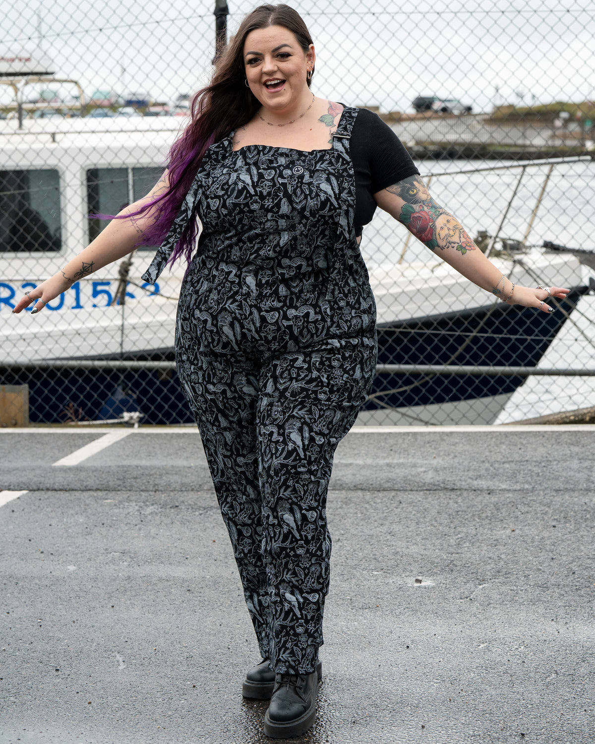 Rebel Romance Seek Stretch Dungarees