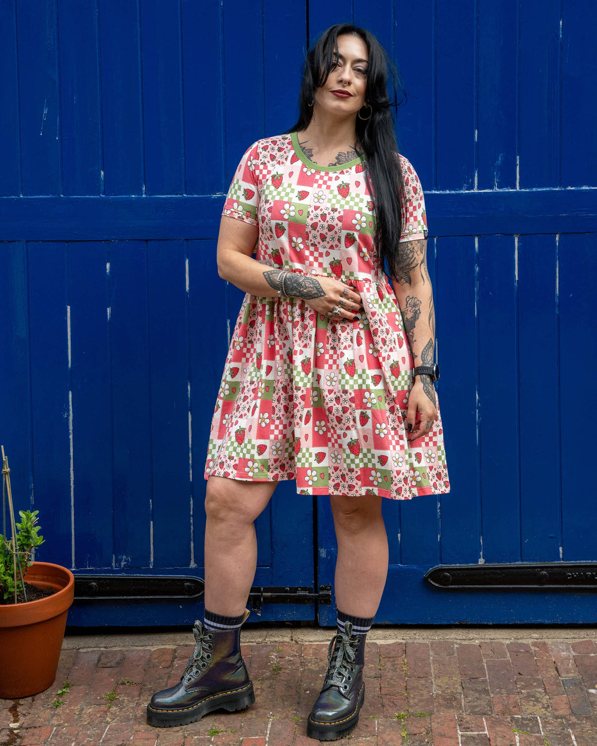 Strawberry Picnic Stretch Smock Dress - Rebel Romance