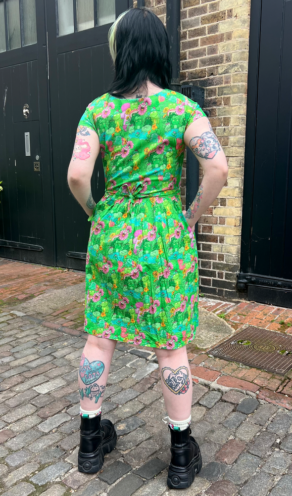 The Mushroom Babes Frogs Stretch Belted Tea Dress with Pockets