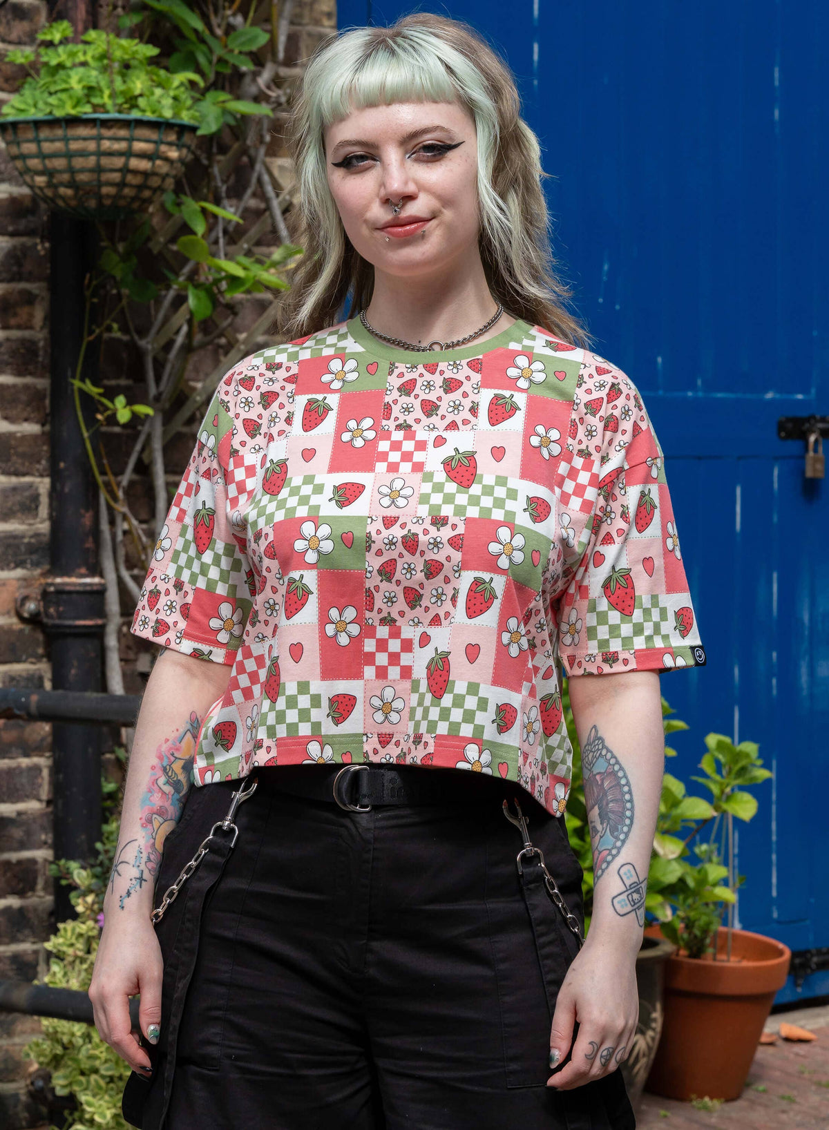 Strawberry Picnic Cropped Boxy Tee - Rebel Romance