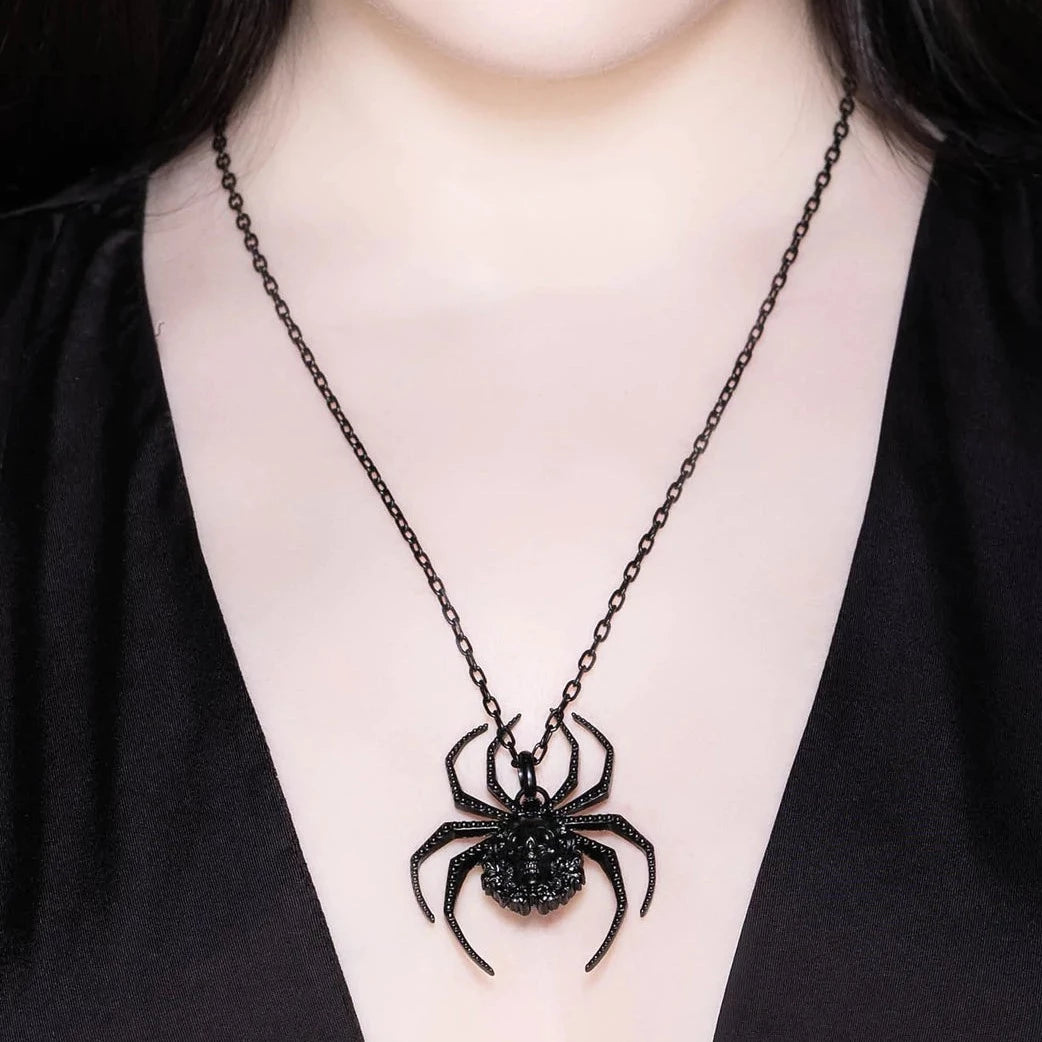Black widow spider pendant (wedge mark) - SOLD by JarviTiralin on DeviantArt